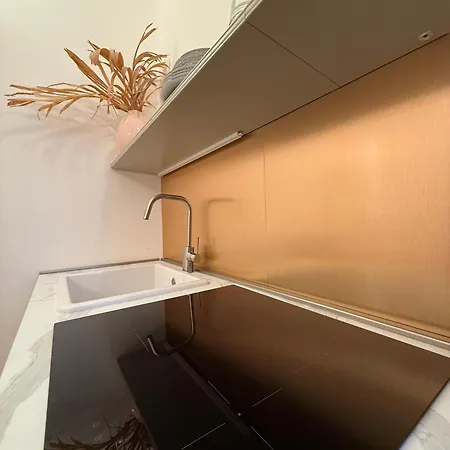 Callmehome - Navigli - Authentic Milanese Милан